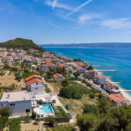 Villa New! Seaview Aba With 38sqm Heated Infinity Pool, 4 Bedrooms, Media Room, 150m From Sea